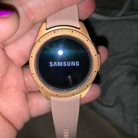 Galaxy watch 42MM - Picture 3 of 5